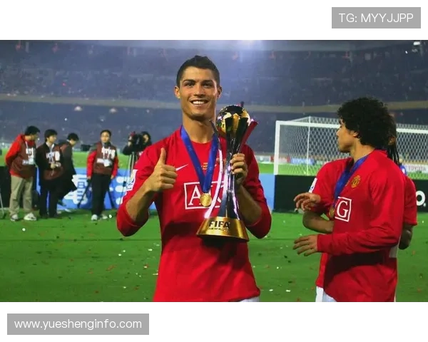 每个号码背后的传奇足球明星与他们的辉煌成就解析