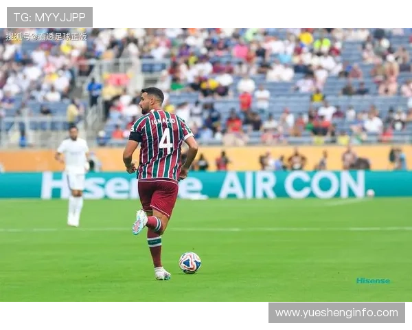 足球明星体验卡带你亲历绿茵场上的激情与荣耀尽享足球魅力的独特旅程